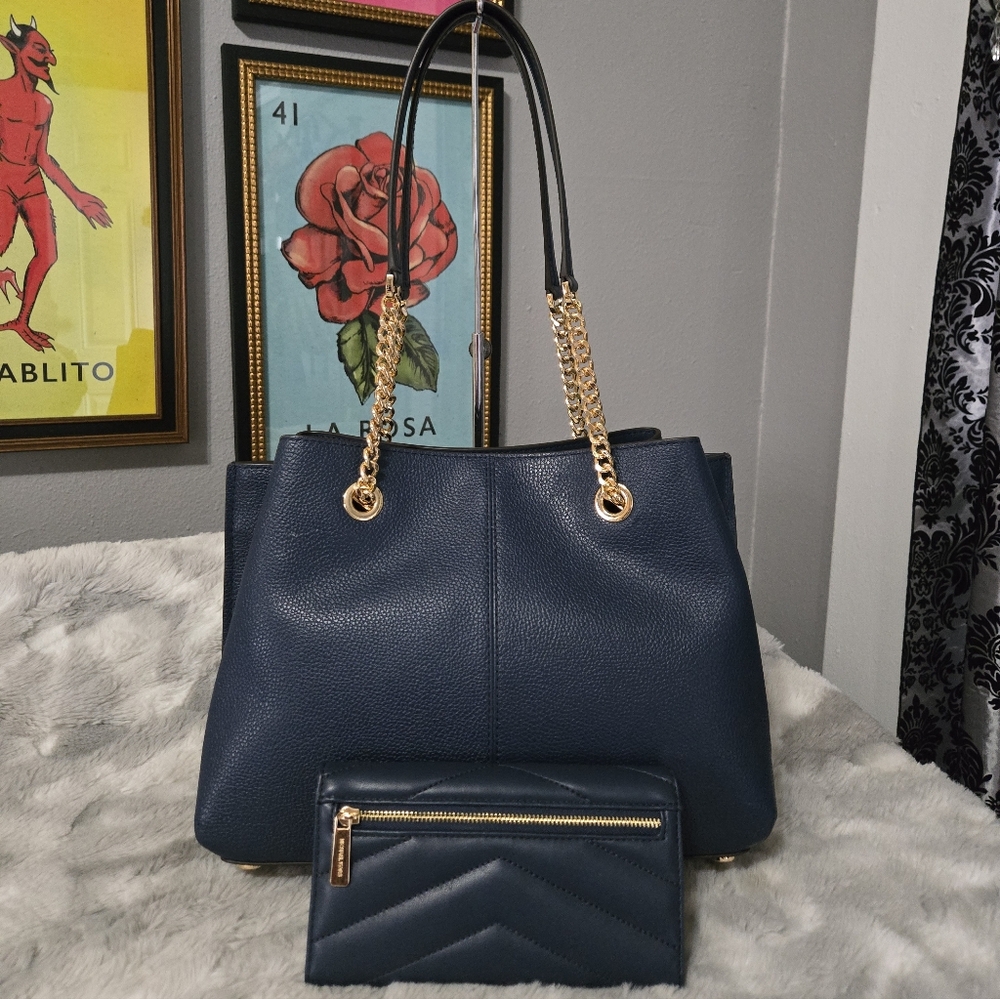 Navy Michael Kors Teagen Chain Shoulder Bag & Wallet Set - Picture 5 of 16